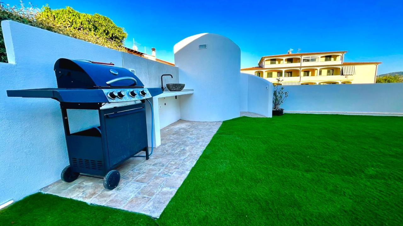 Le Residenze Del Mare Monolocale N6 Apartment La Caletta Ngoại thất bức ảnh